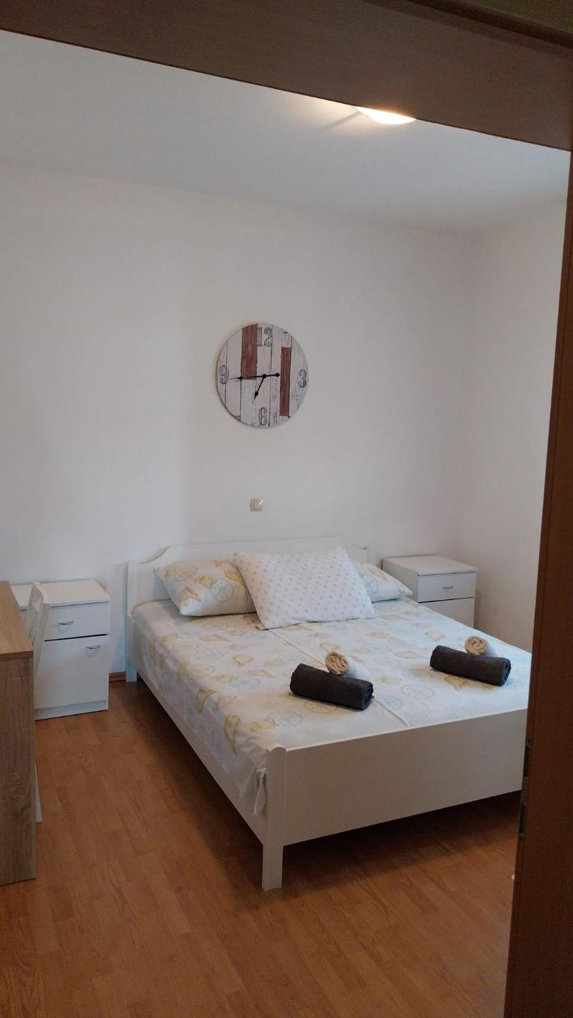 Apartments Zemunik Omis Exterior photo