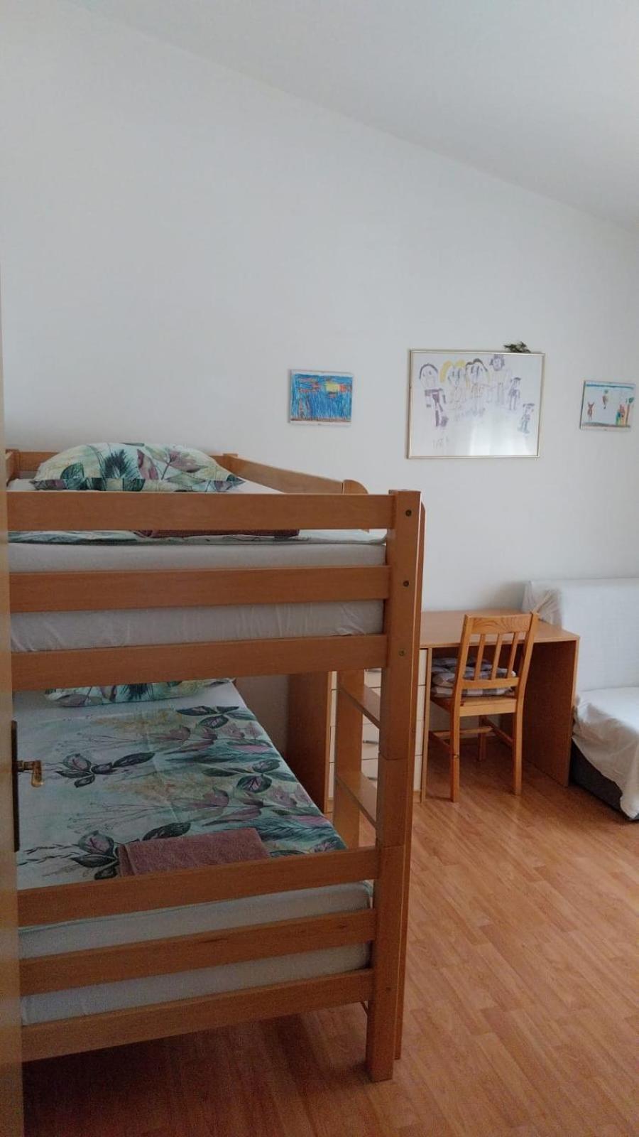 Apartments Zemunik Omis Exterior photo